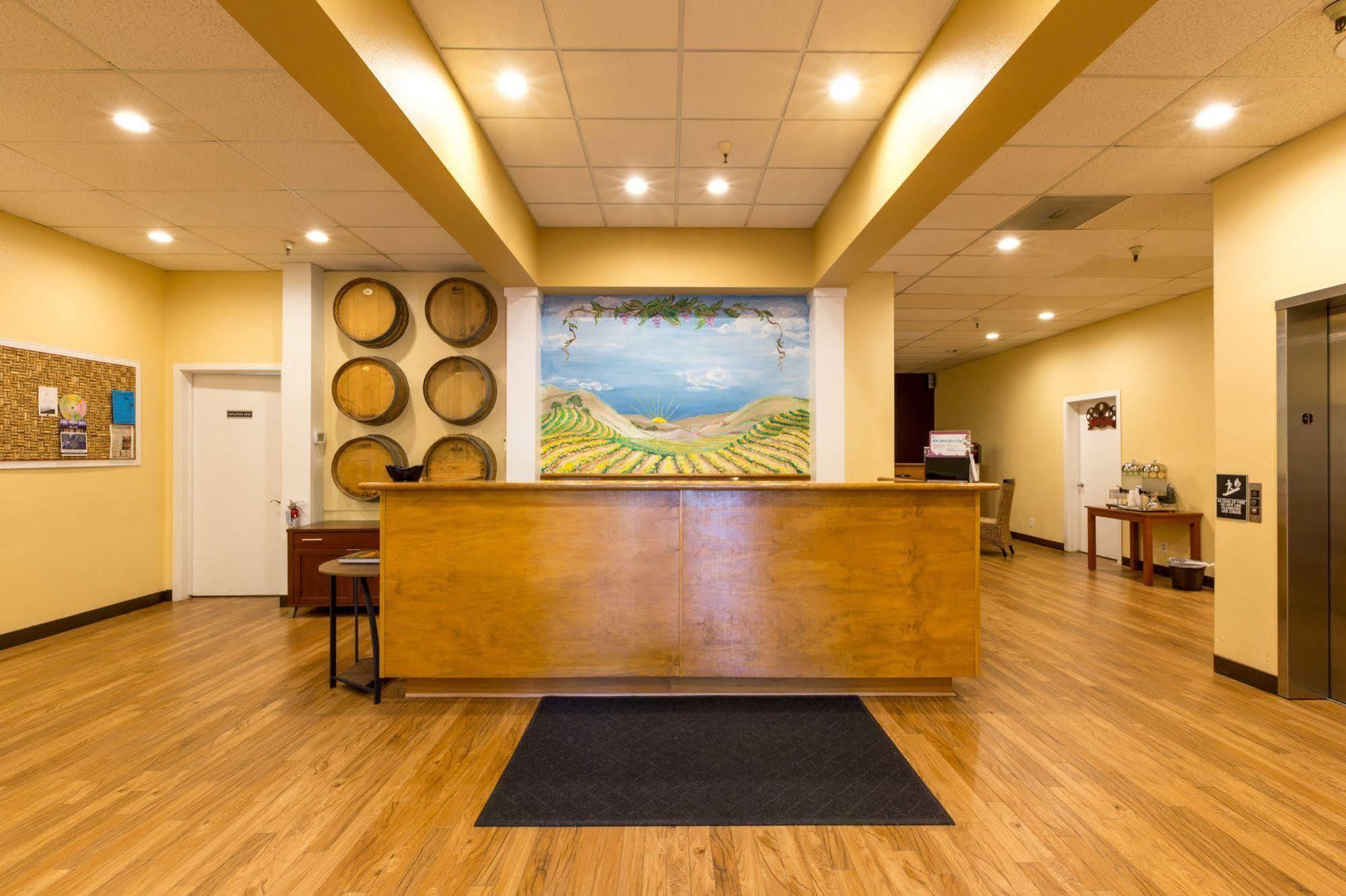 Riverpointe Napa Valley Resort Экстерьер фото