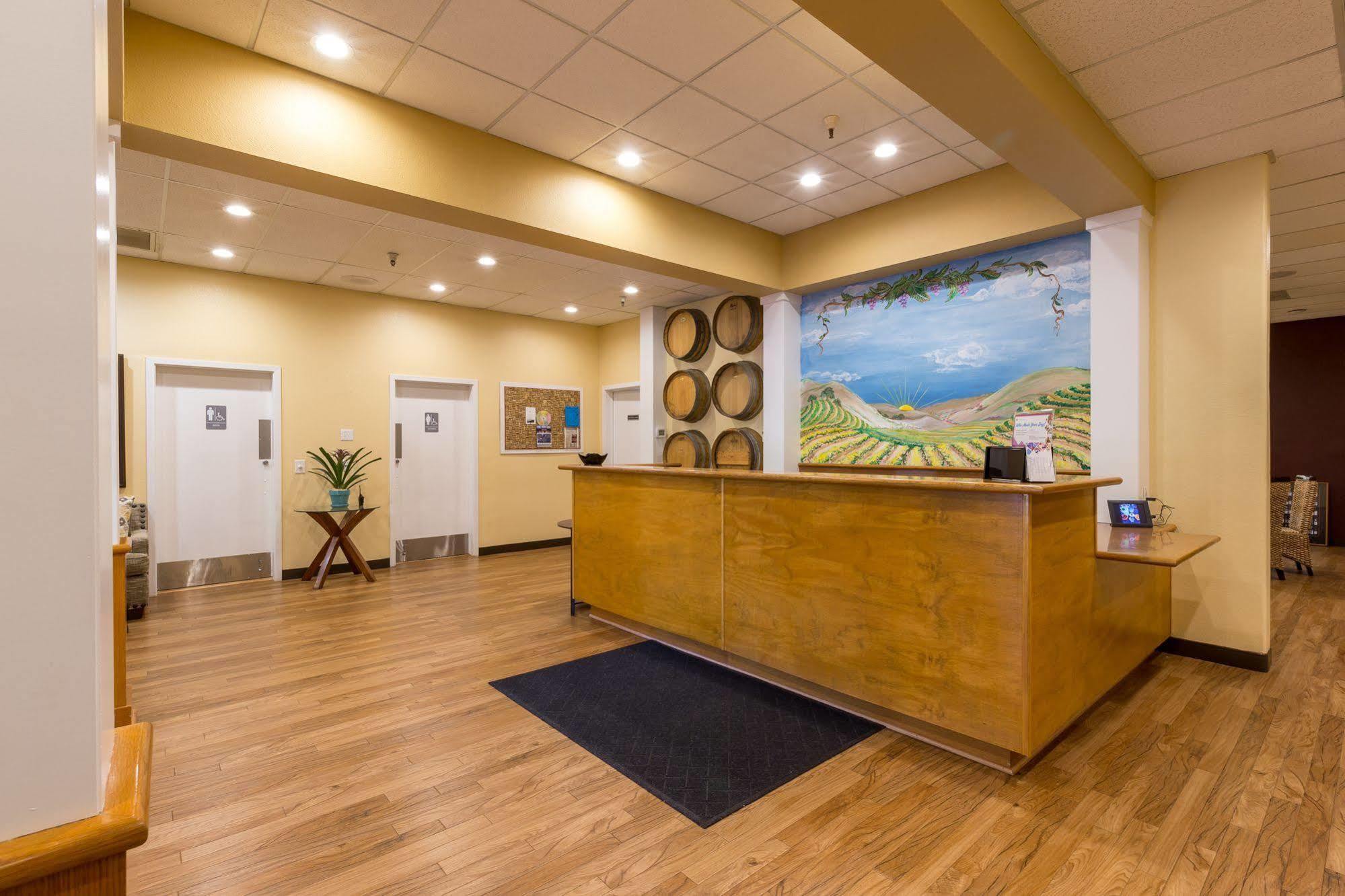 Riverpointe Napa Valley Resort Экстерьер фото